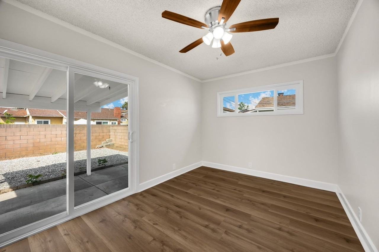 4903 Ryland Ave - Photo 4 of 29