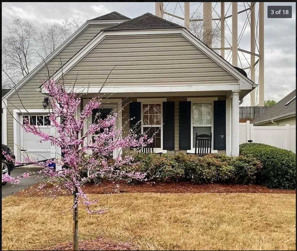 2145 Highland Gate Dr - Photo 2 of 12