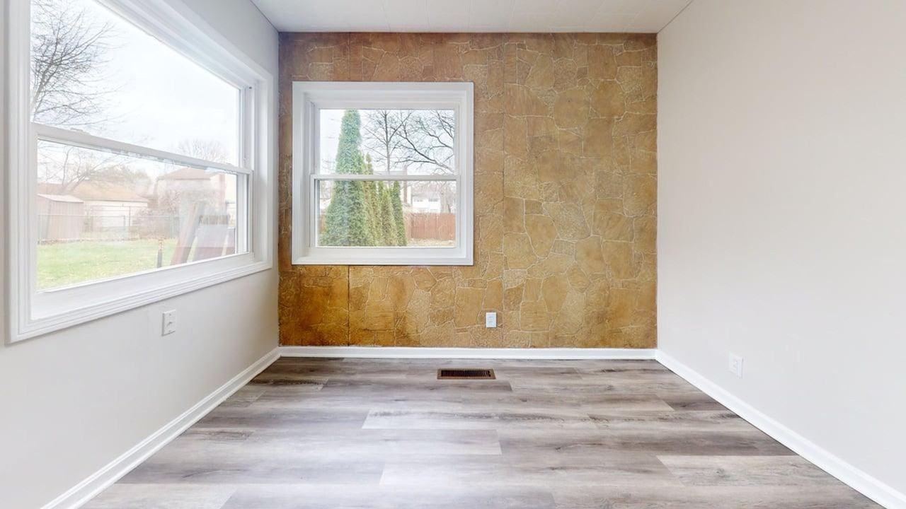 770 Triplett Blvd - Photo 5 of 11