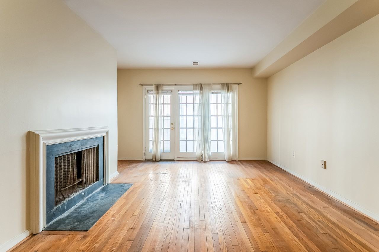 1839 Biltmore St Nw #B - Photo 2 of 22