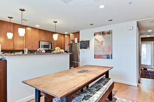 602 Kentucky Ave Se #A - Photo 4 of 17