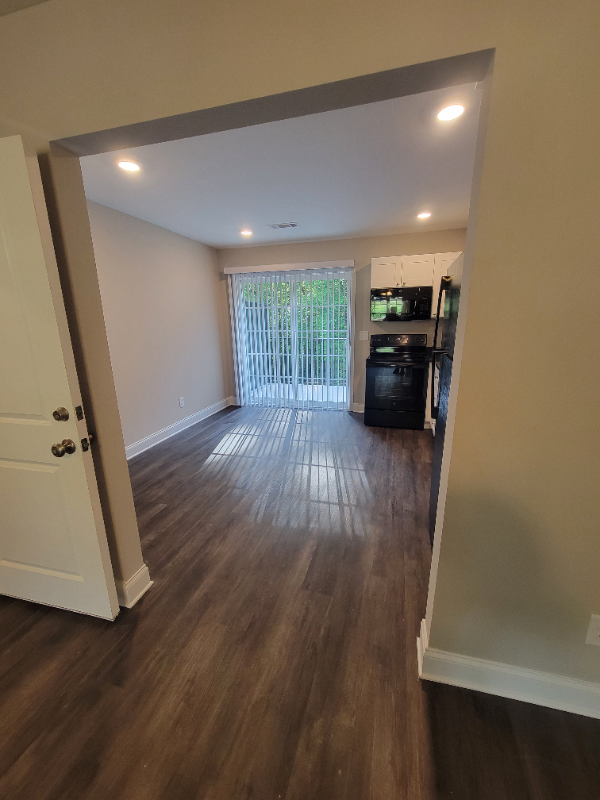 283 N Warren St #APP - Photo 6 of 20