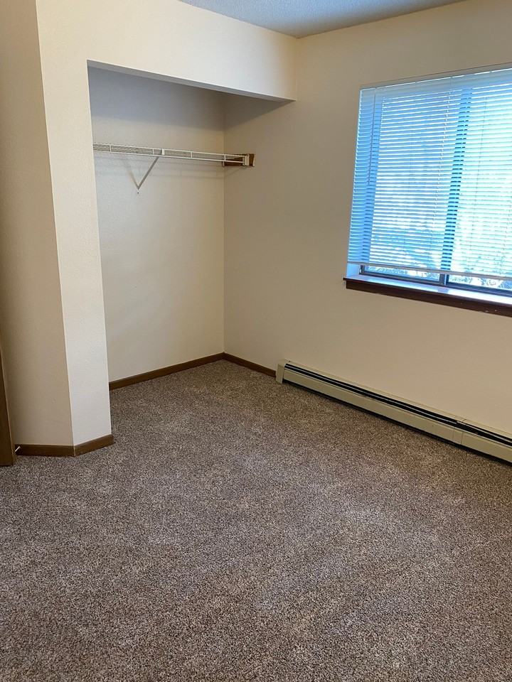 1703 University Dr Se #205 - Photo 4 of 34