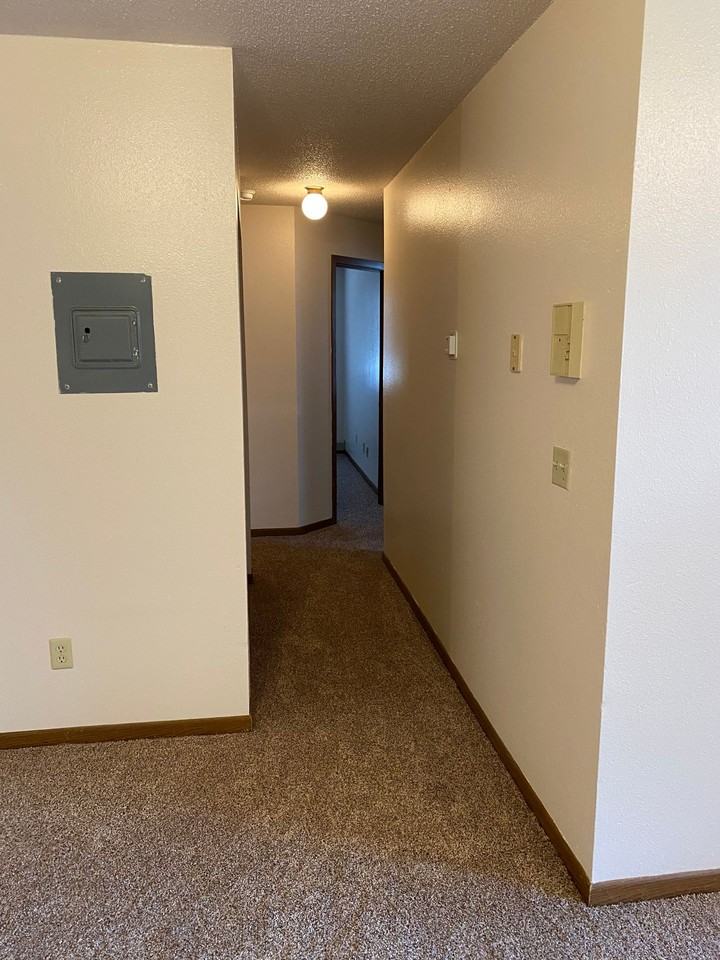 1703 University Dr Se #205 - Photo 7 of 34