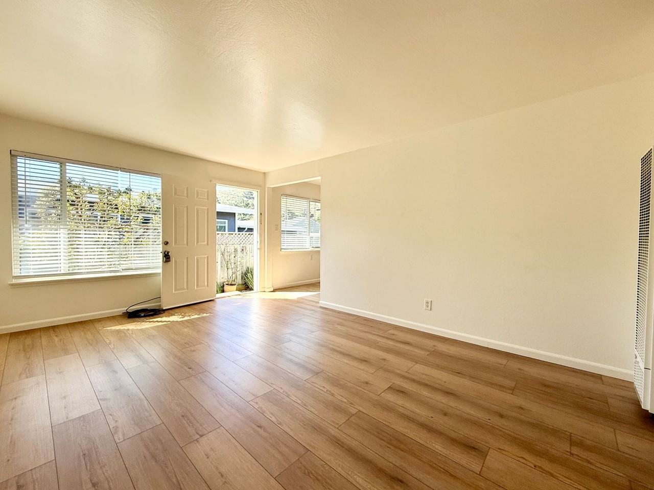 735 Bradford Way - Photo 7 of 24