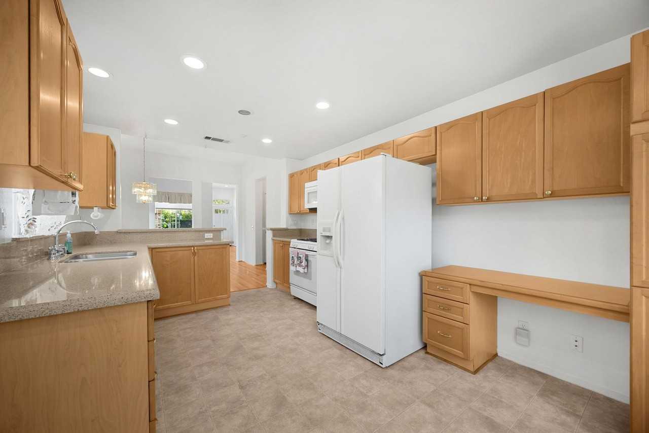 2907 Claremore Ln - Photo 2 of 29