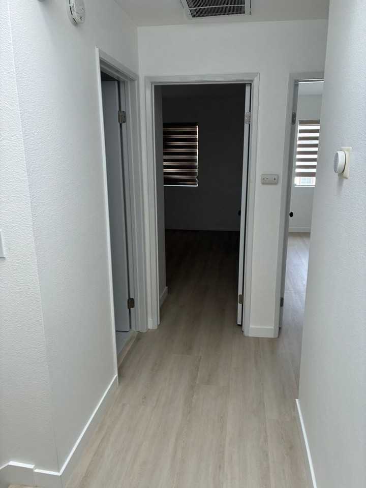 525 N Alhambra Ave #C - Photo 5 of 18