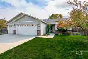 featured image of 329 E Kaibab Trail St