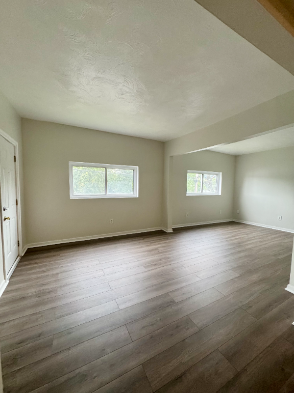 20 River Rd #301 - Photo 5 of 16