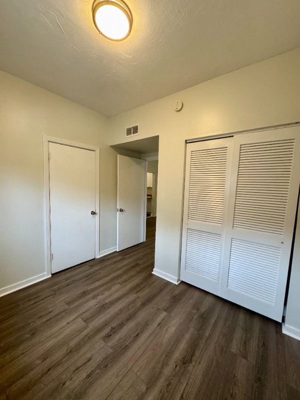 20 River Rd #301 - Photo 6 of 16