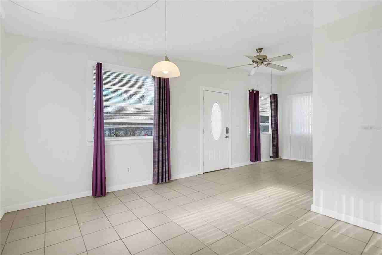 107 Garrison Dr - Photo 5 of 24