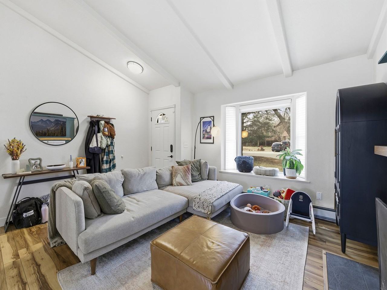 2213 Charolais Dr - Photo 4 of 22