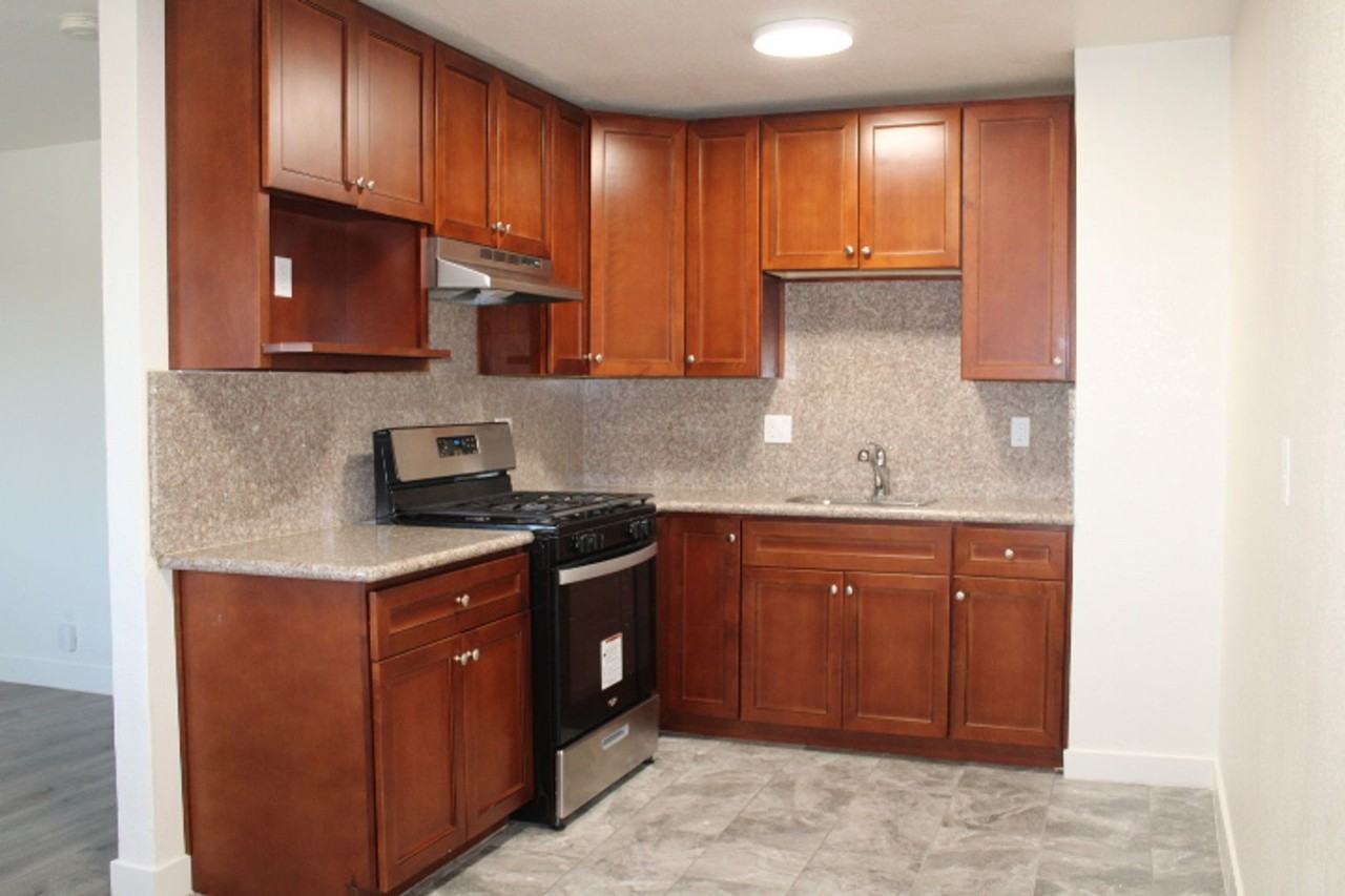 3800 WALLER AVE - Photo 3 of 29