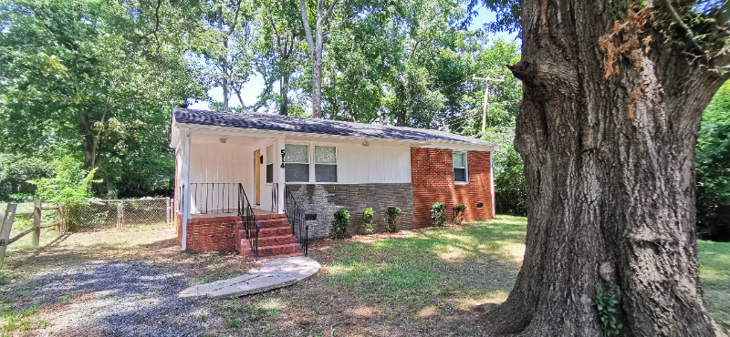 514 Porter St - Photo 2 of 12