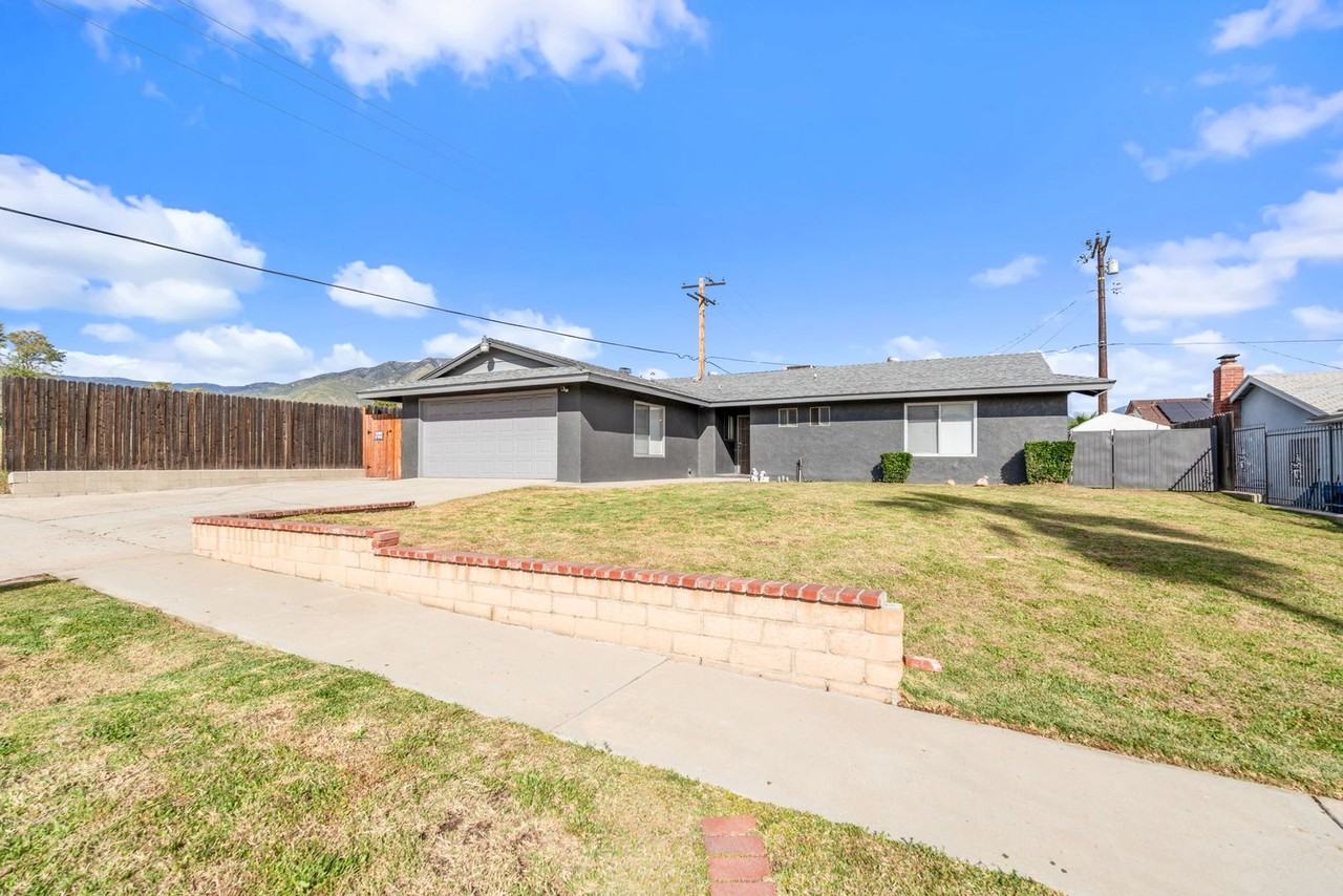 7511 Buckeye St - Photo 2 of 25