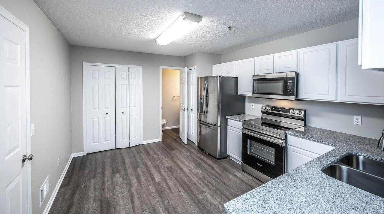 8919 Ladino Cir - Photo 2 of 12