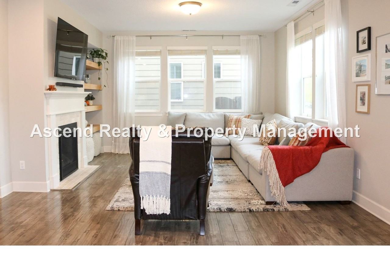 5328 Se Lone Oak St - Photo 6 of 23