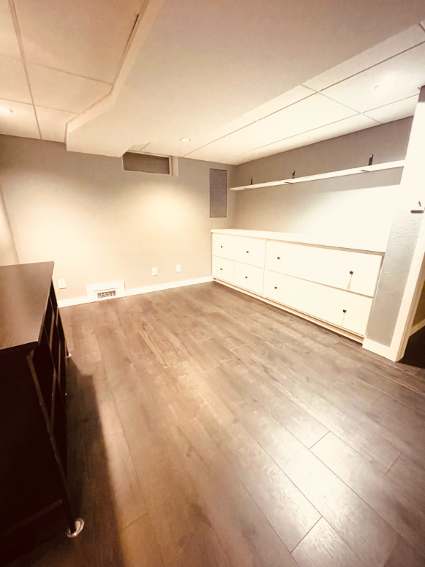 525 Sw Maple St - Photo 5 of 12