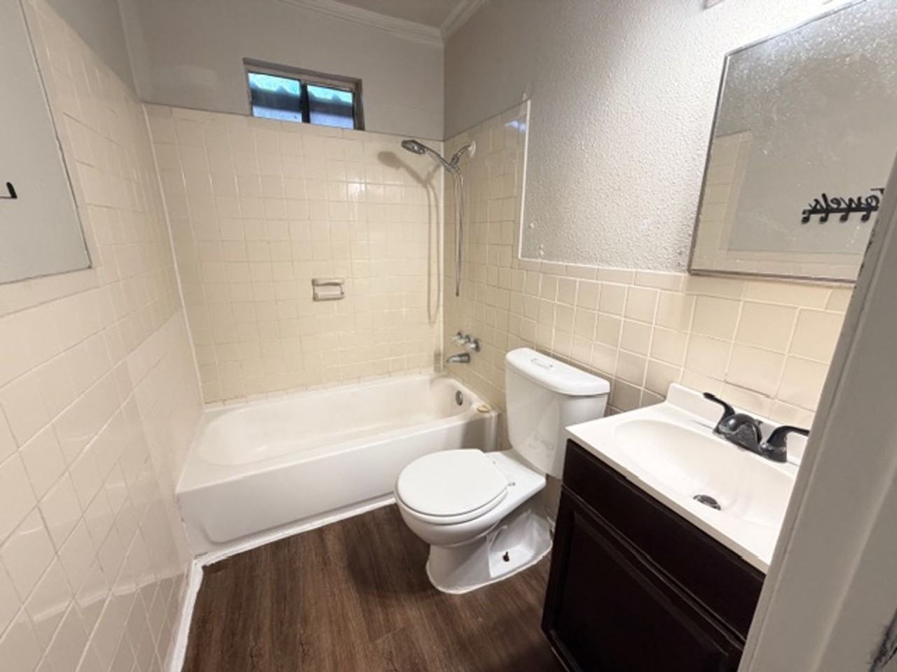 321 Huntington - Photo 3 of 13