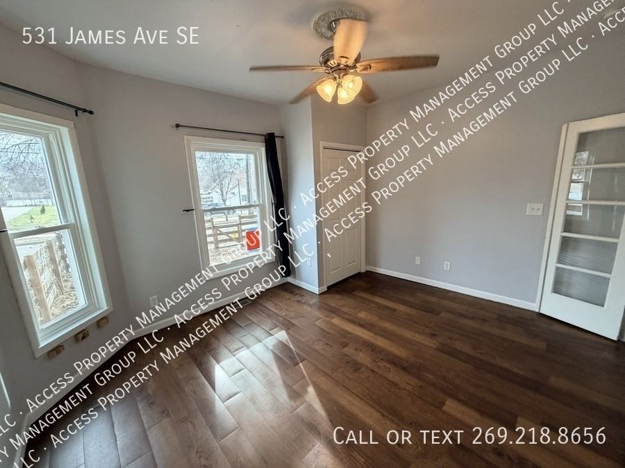 531 James Ave Se - Photo 6 of 37
