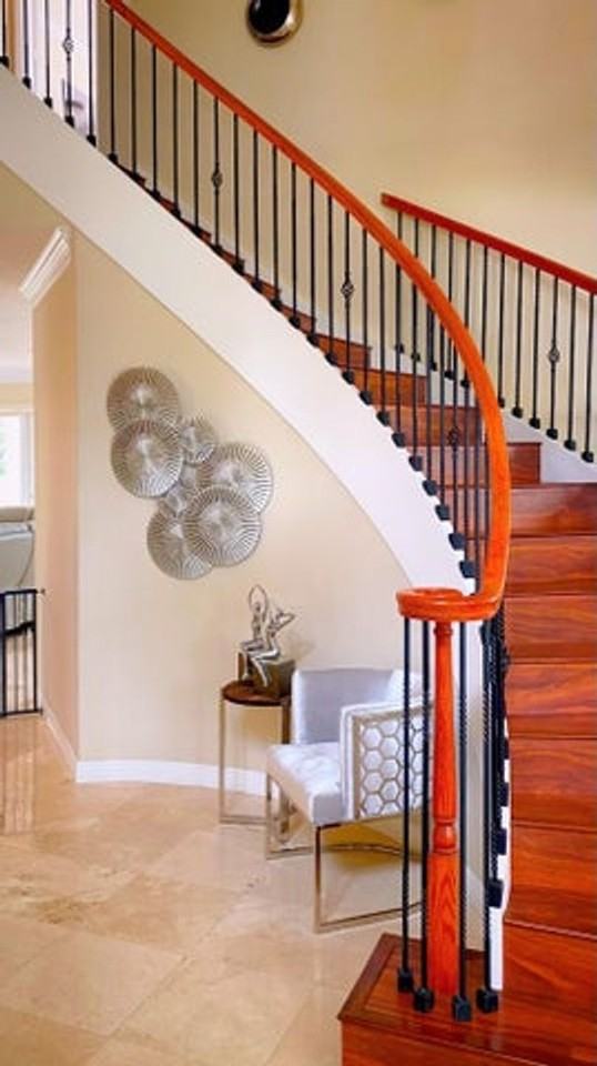 6489 Marbletree Ln - Photo 4 of 10