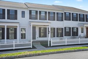 featured image of 205 Hoke Farm Way