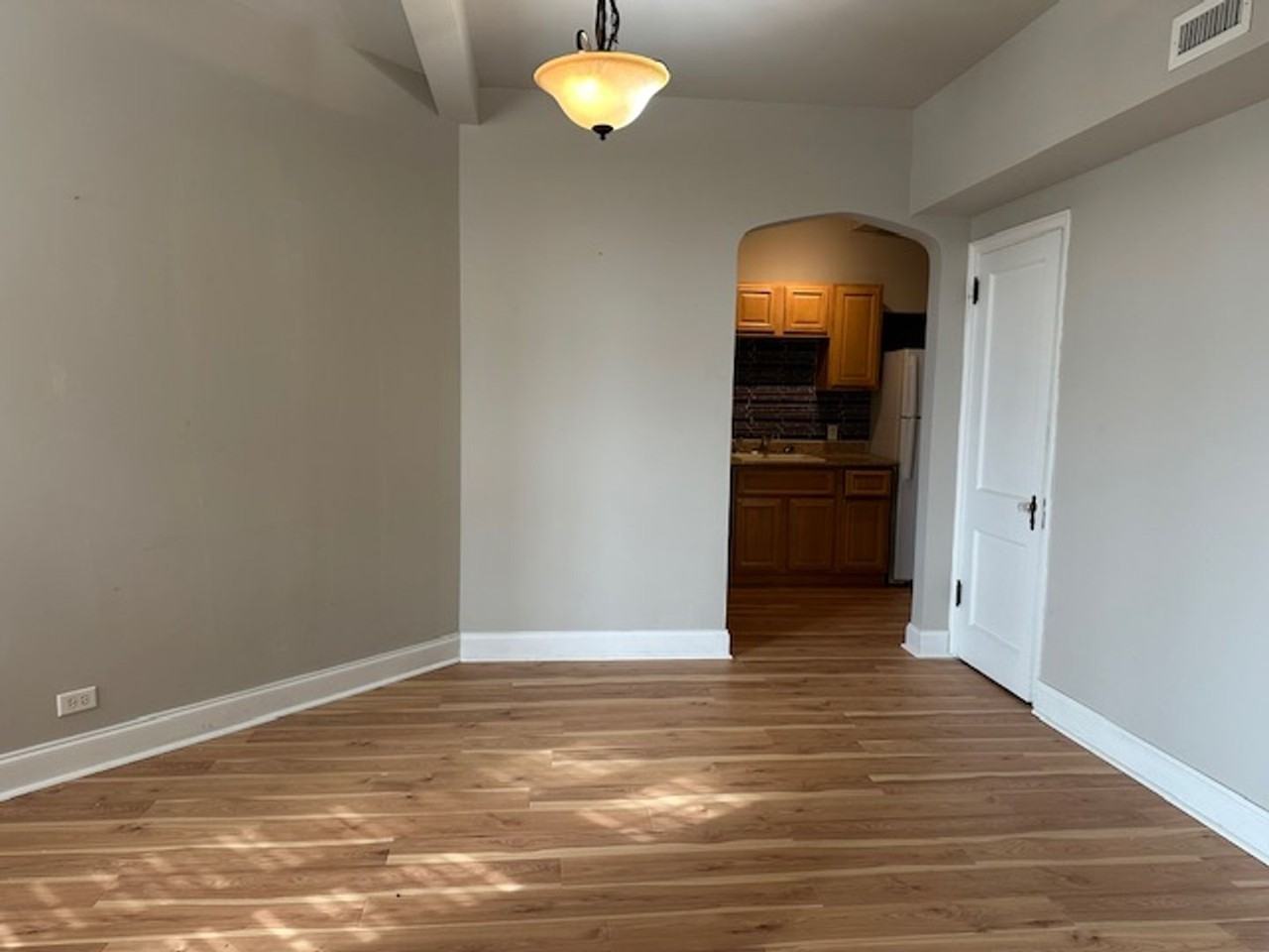 1525 N Front St #406 - Photo 4 of 9