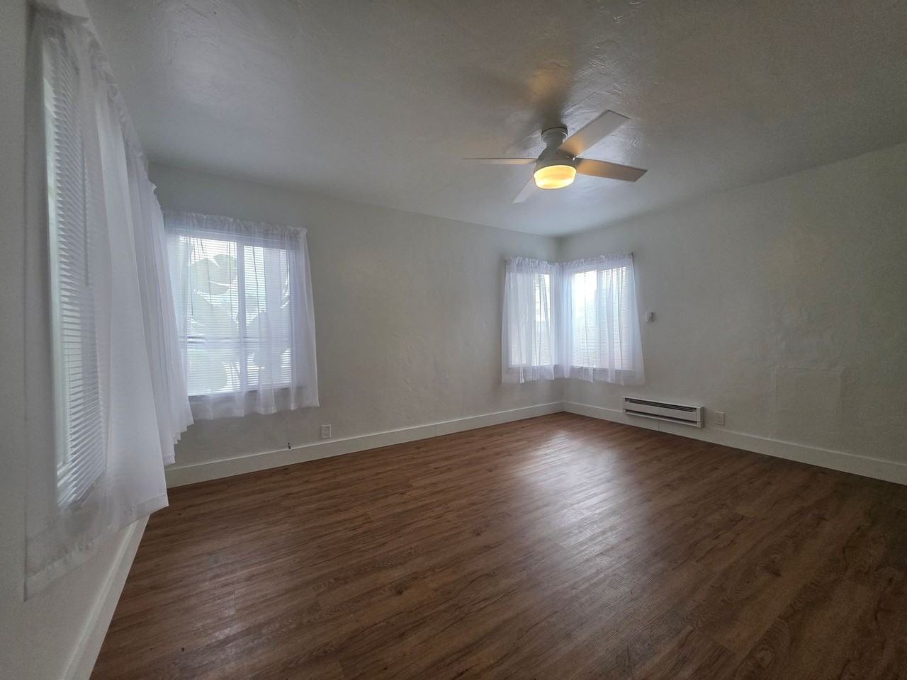 S. Myers St - Photo 3 of 24