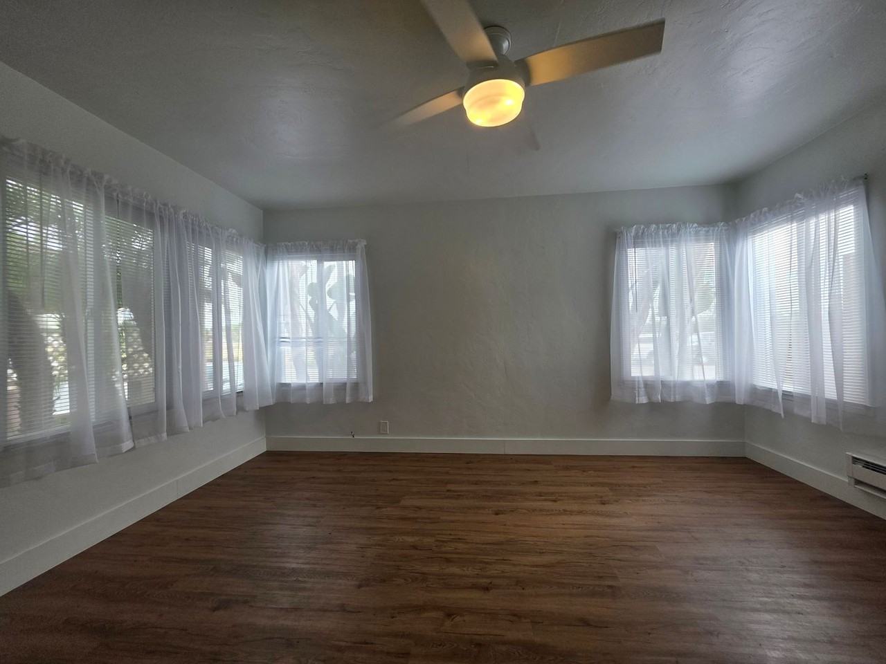 S. Myers St - Photo 4 of 24