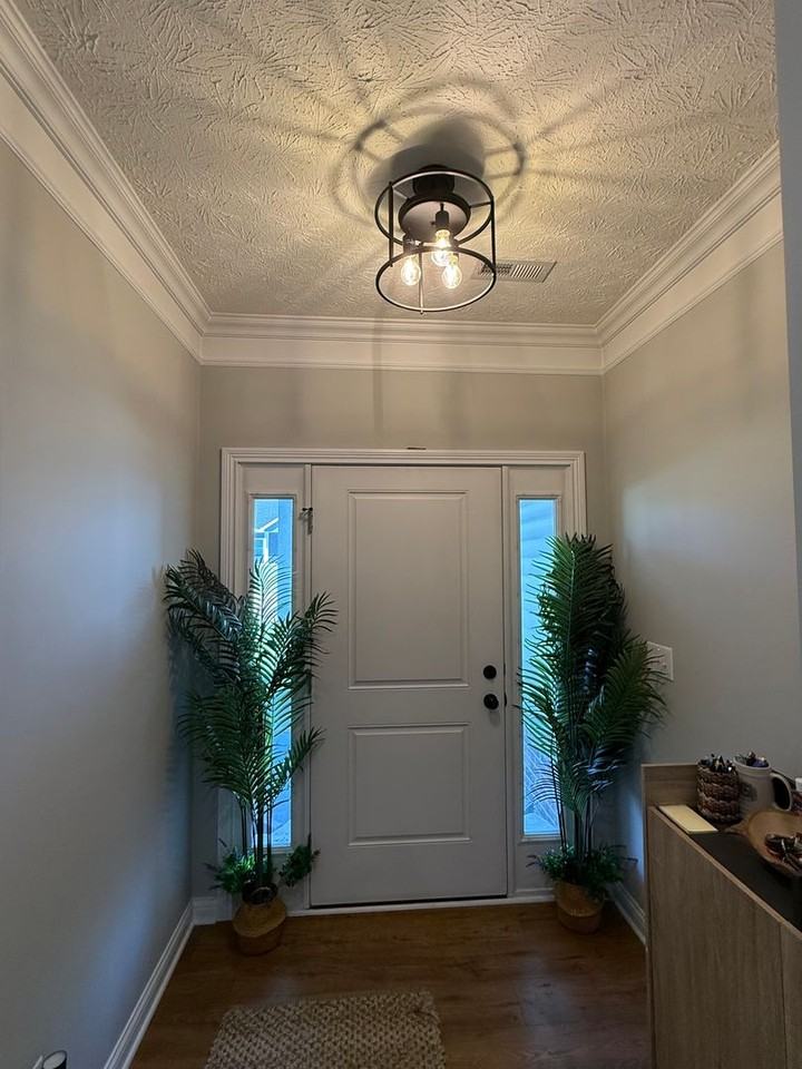 128 Aiden Ln - Photo 3 of 34