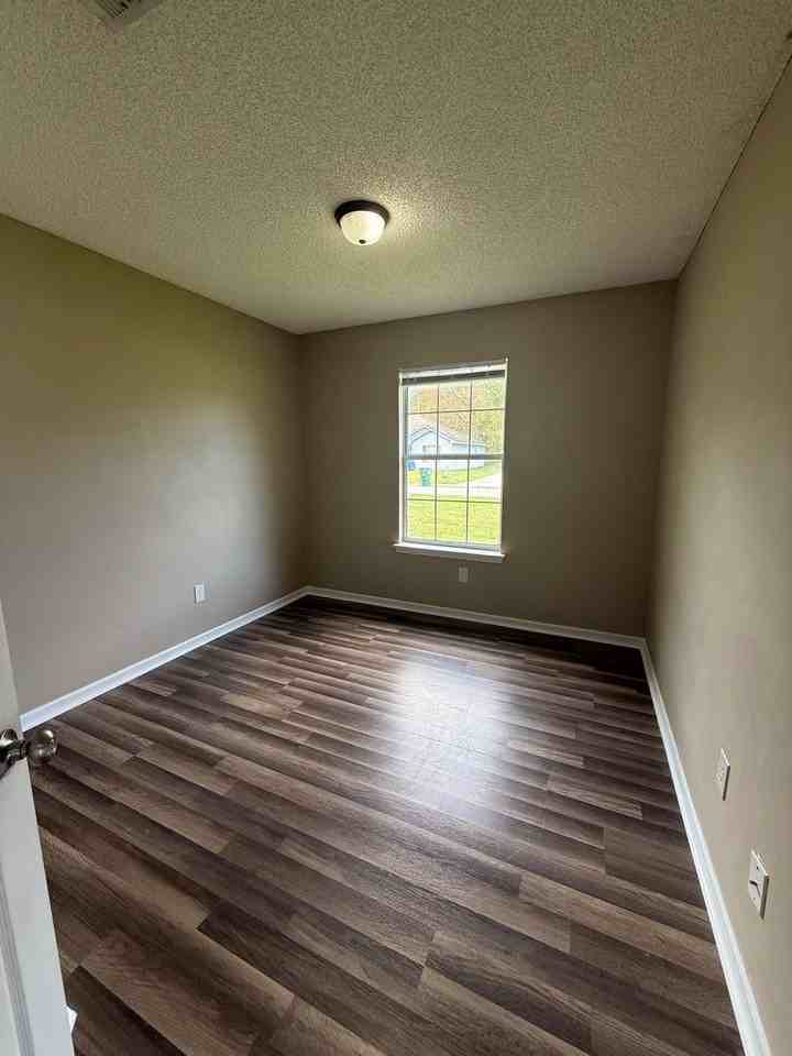 6 Talbot Ct - Photo 6 of 17