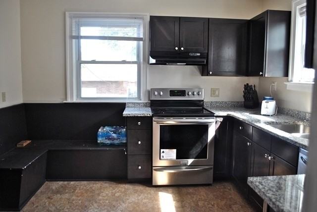 1501 S State St - Photo 3 of 22