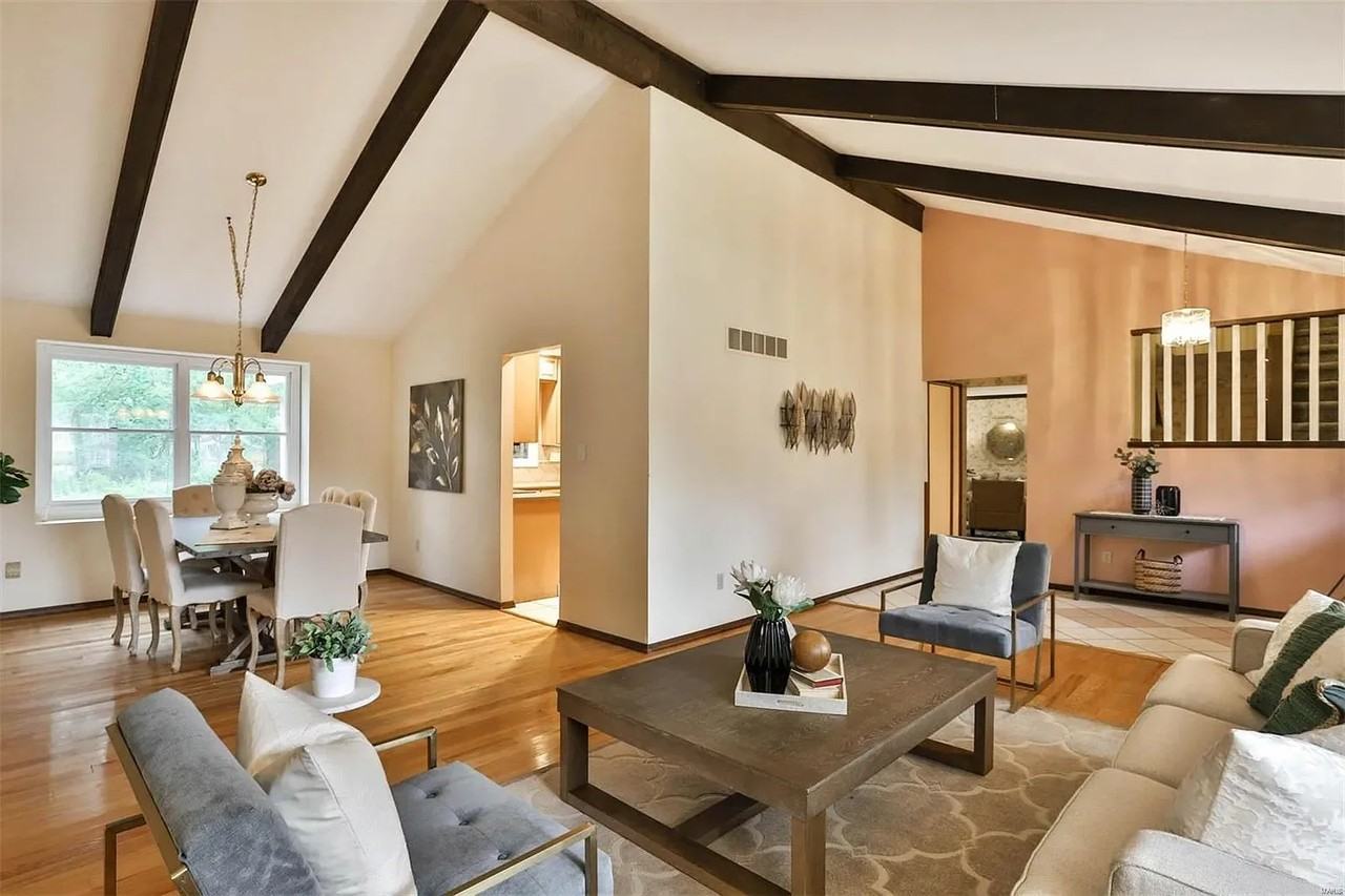 2019 Cedarmill Dr - Photo 2 of 27