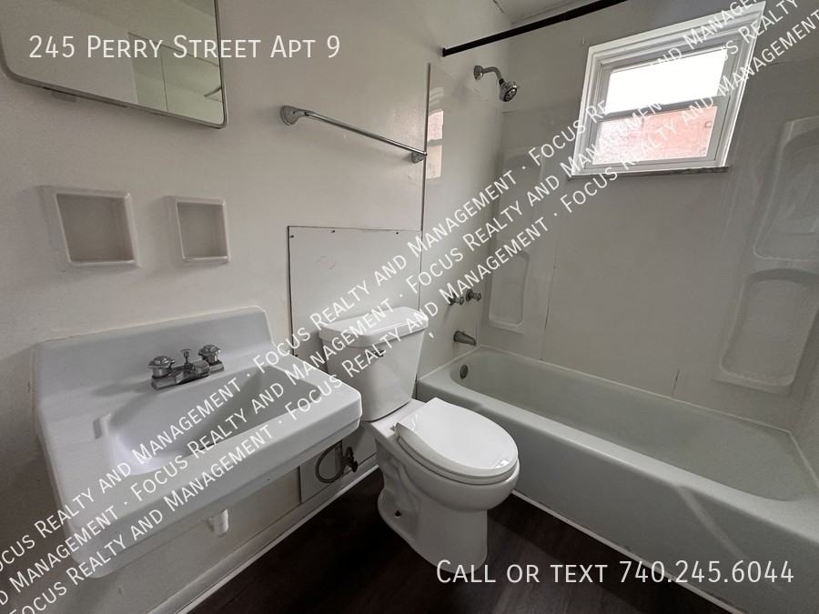 245 Perry St Apt 9 - Photo 6 of 6