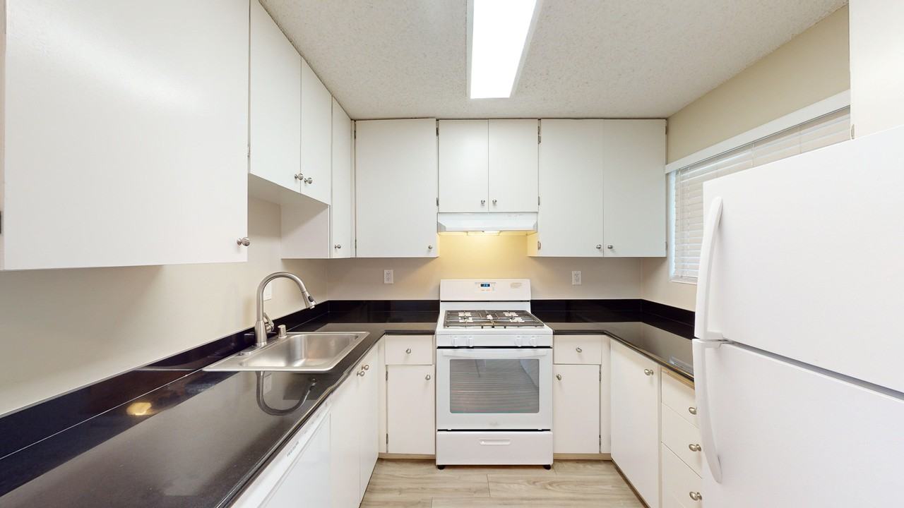 998 Ignacio Blvd #37 - Photo 4 of 24