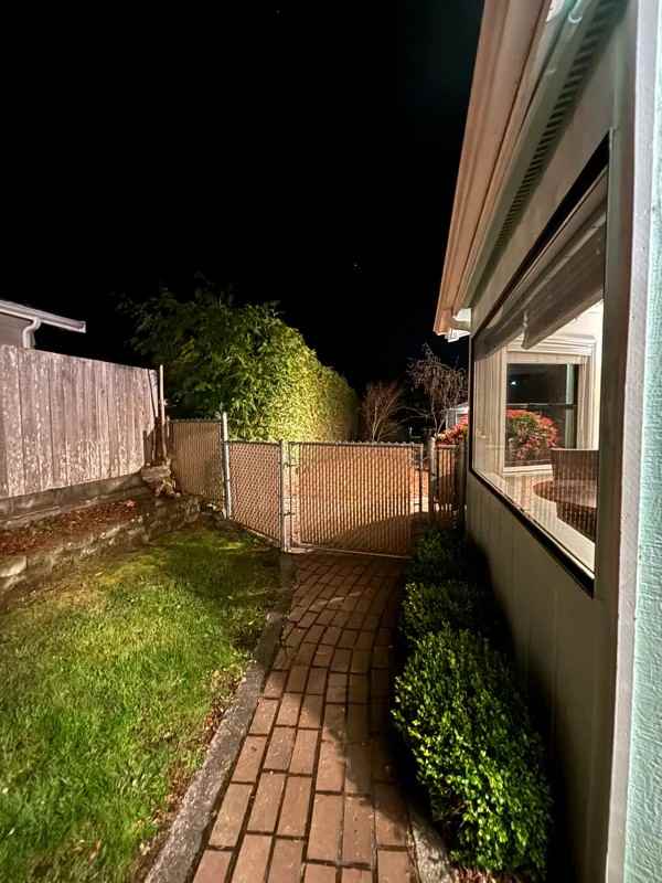 1405 W 10th St #A - Photo 6 of 20