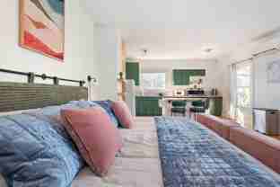 9426 N Edison St #4 - Photo 1 of 1