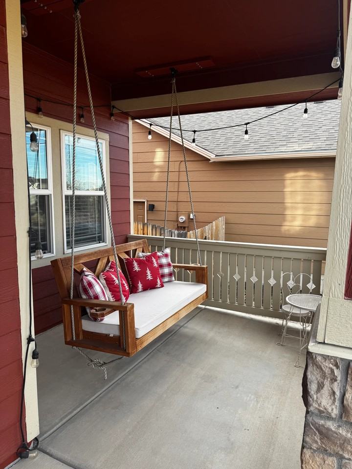 6675 Silverwind Cir - Photo 2 of 50