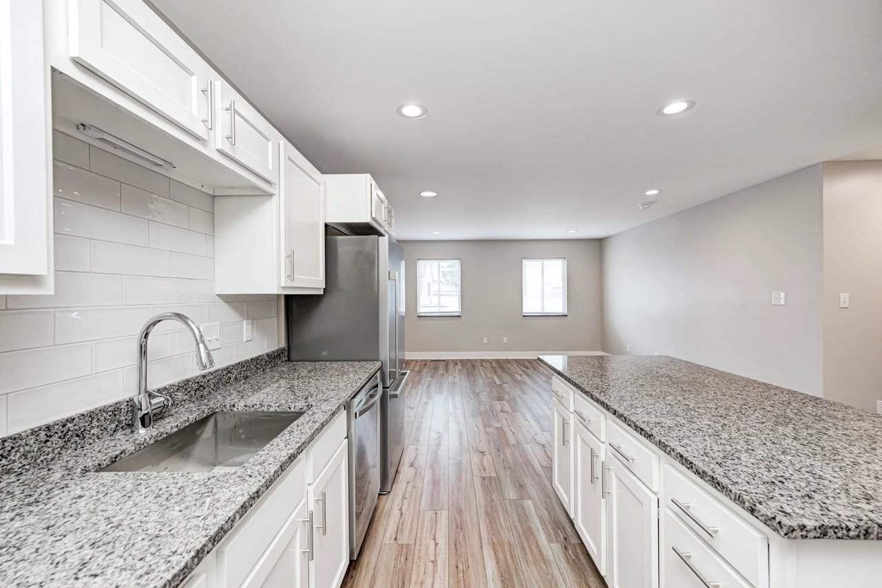 4977 W 16th St #C - Photo 6 of 12