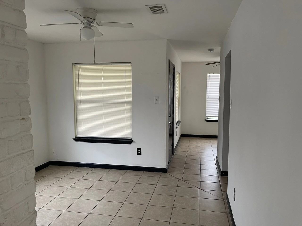 17822 Wild Willow Ln - Photo 3 of 6