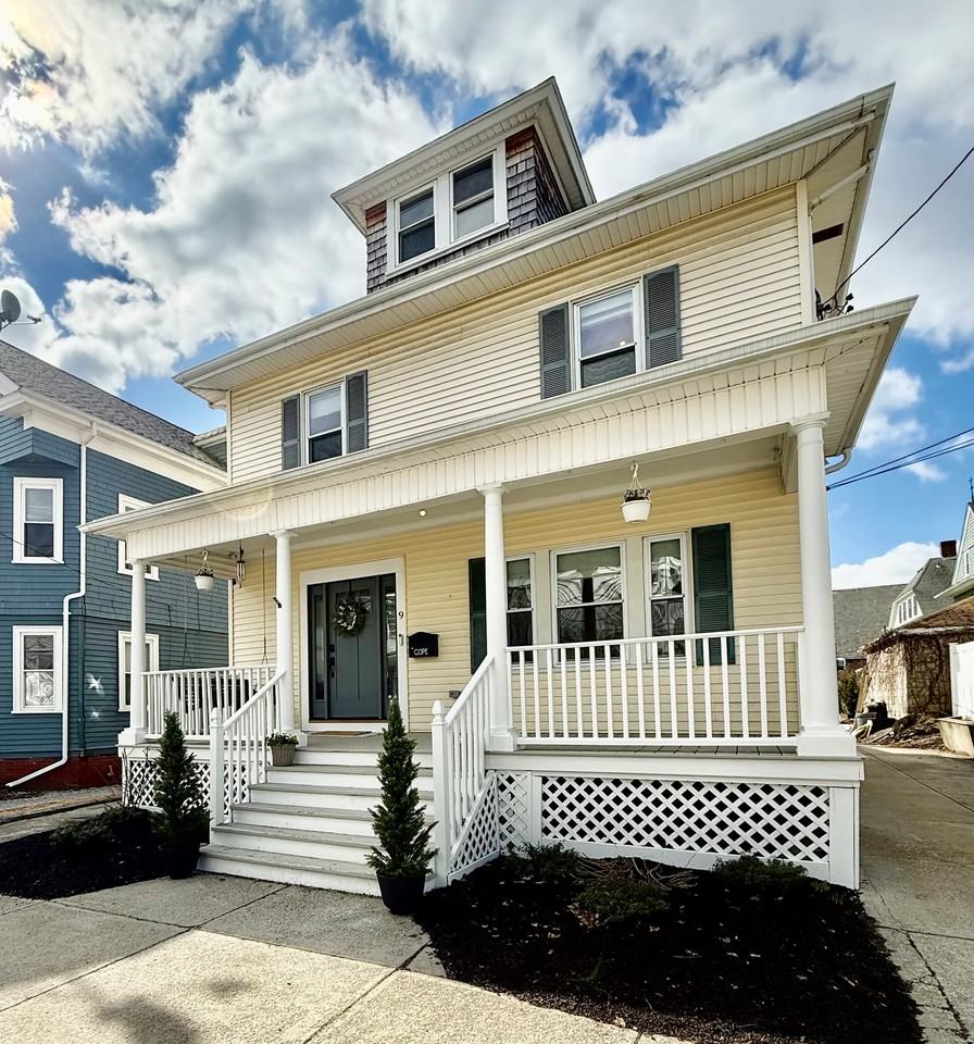 9 Lewis St - Photo 2 of 23