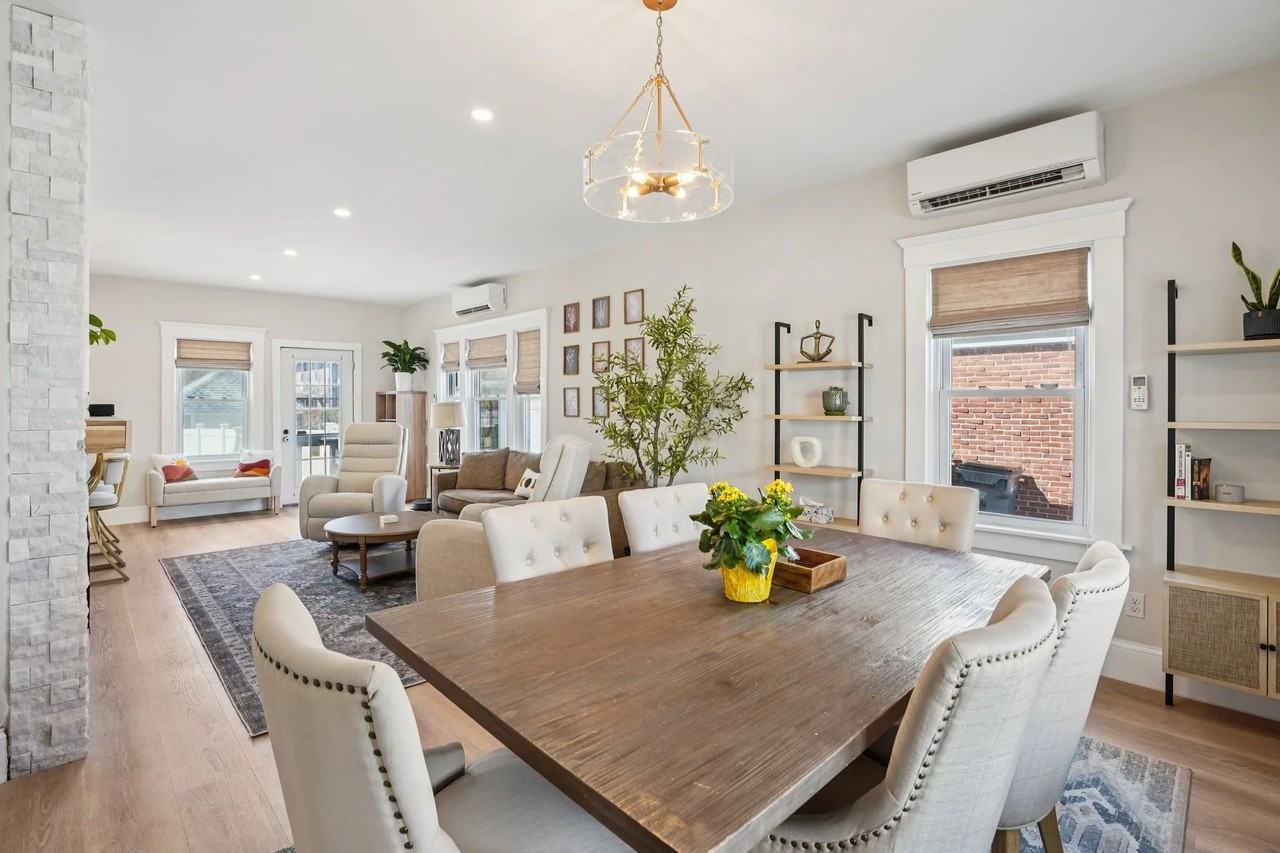 9 Lewis St - Photo 6 of 23