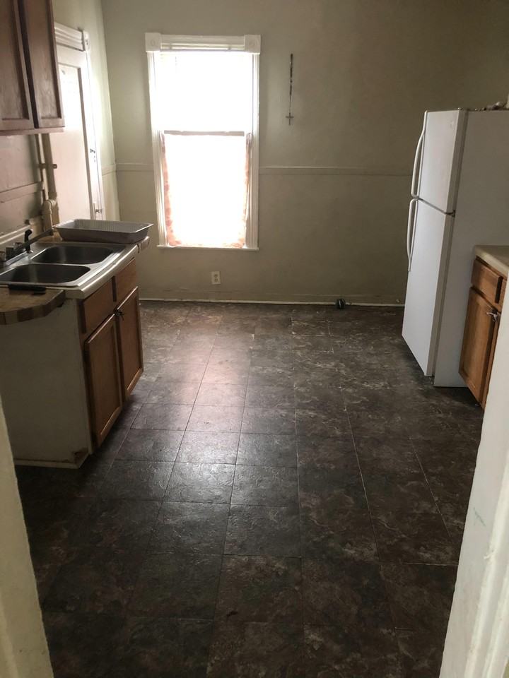 4139 Bryant Ave N #1 - Photo 4 of 7