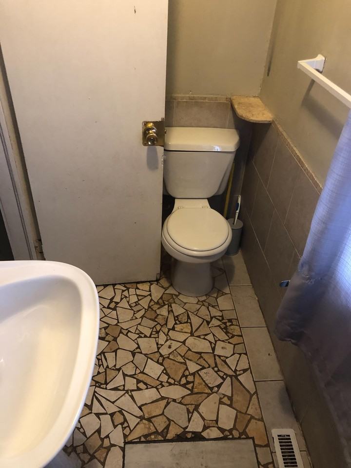 4139 Bryant Ave N #1 - Photo 5 of 7