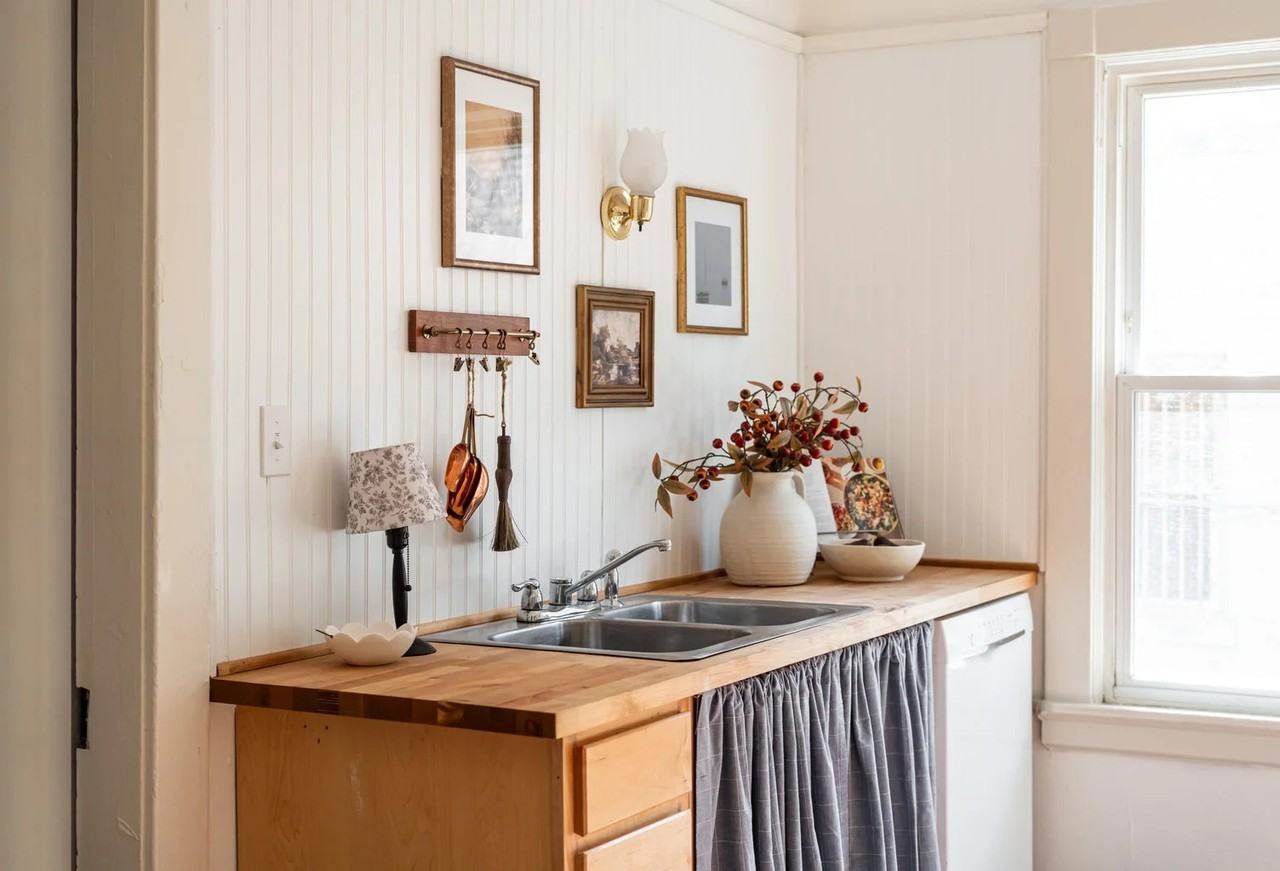 2107 N 48th St #2107 - Photo 6 of 14