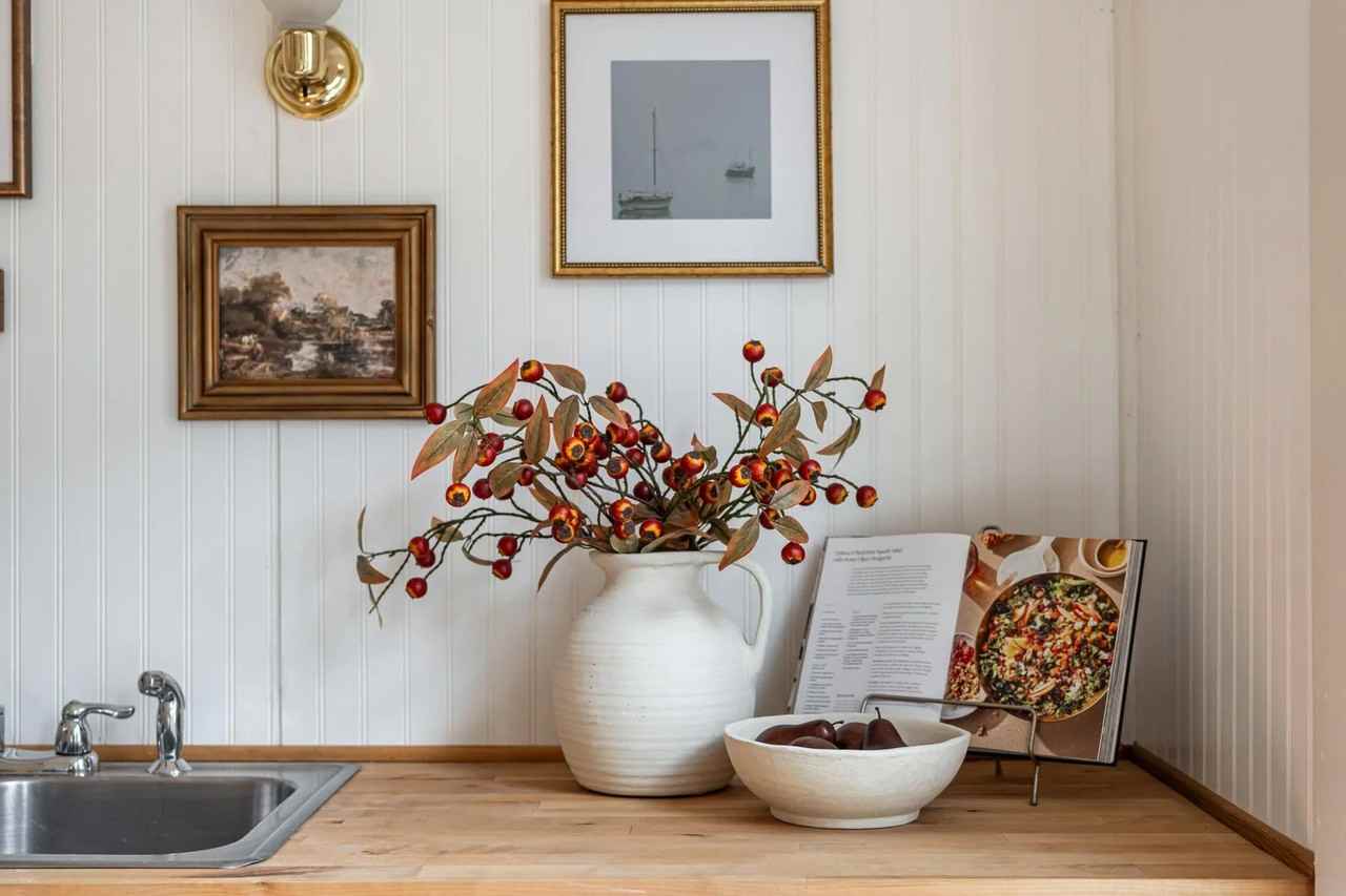 2107 N 48th St #2107 - Photo 7 of 14