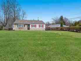 431 Marion Ave - Photo 1 of 1