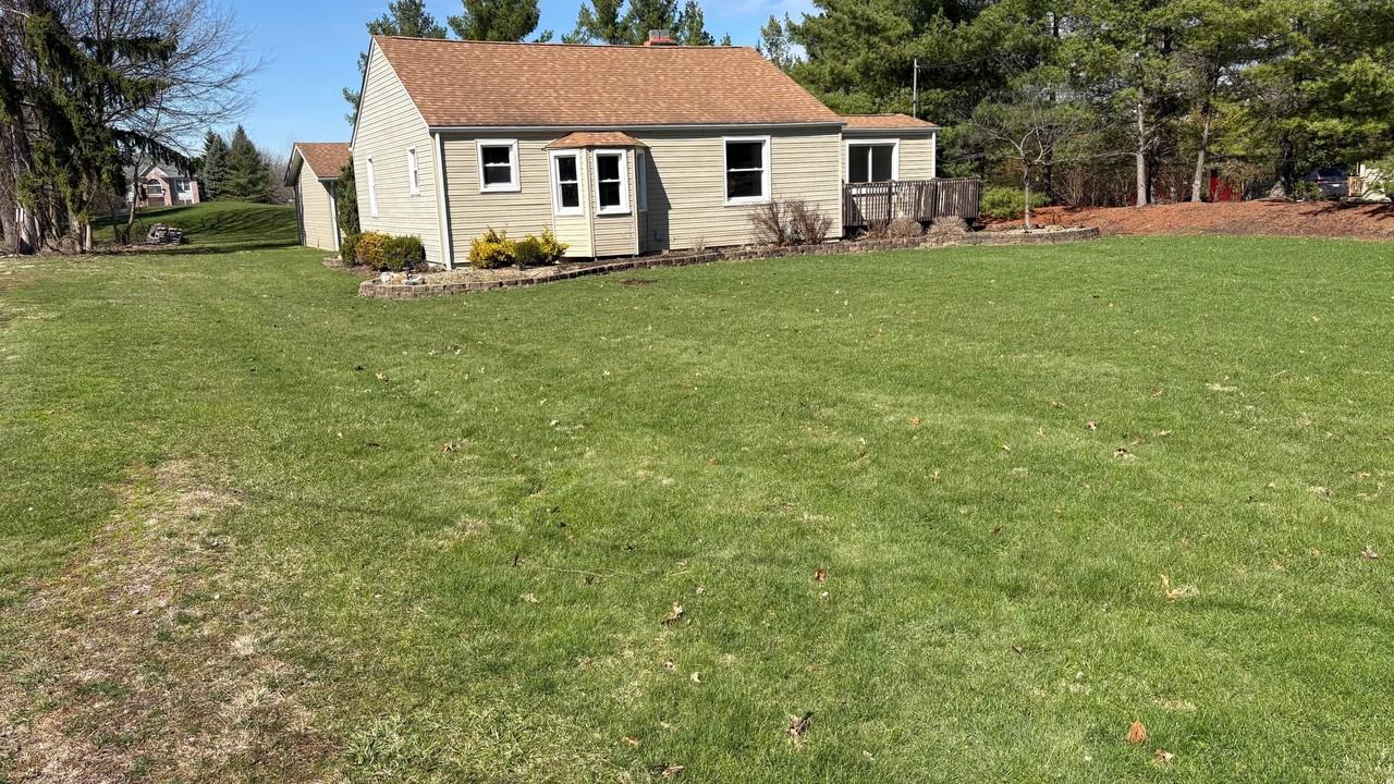 14895 Old Oak Dr - Photo 4 of 16