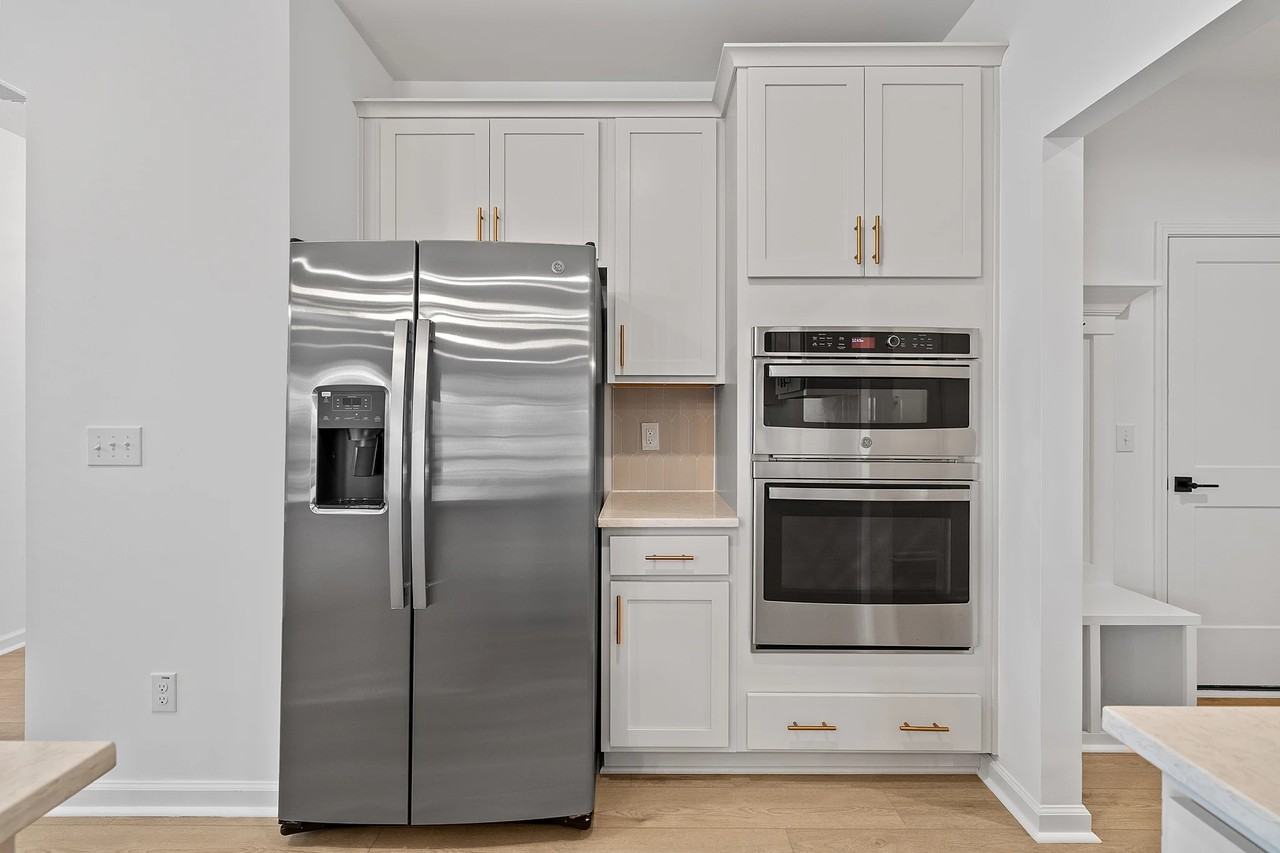 1601 Malcus Ct - Photo 7 of 18