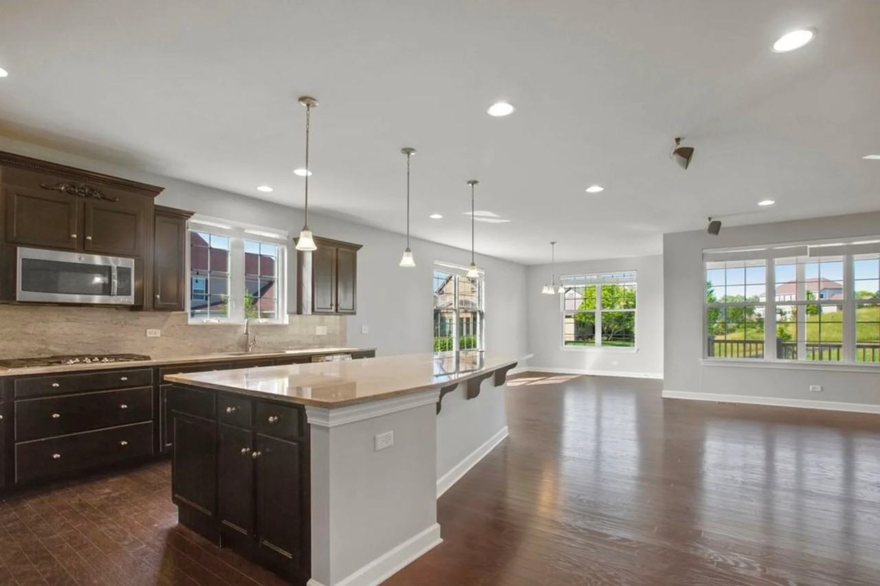 23590 N Sanctuary Club Dr - Photo 6 of 20